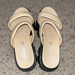 FREE PEOPLE chunky sandals